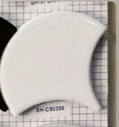 Gạch mosaic vảy cá màu trắng men bóng SH-C90388