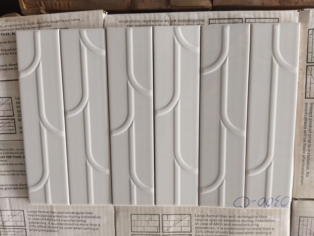 Gạch thẻ 75x300mm họa tiết trắng bóng 0303-0