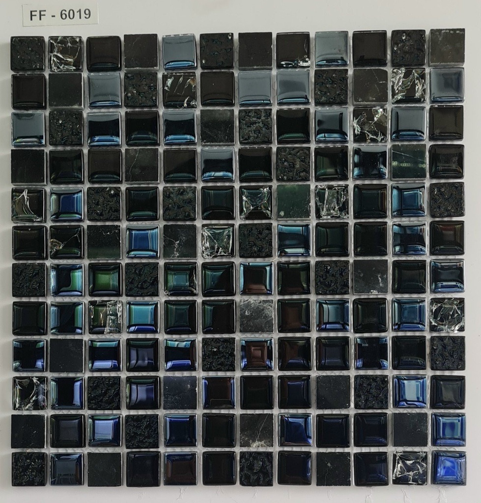 Gạch mosaic trang trí đen 25x25x6mm