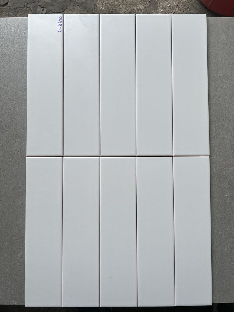 [0289-0] Gạch thẻ VN KT 75*300 mờ xám nhạt mã 0289-0
