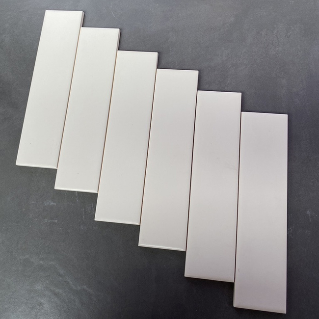 Gạch thẻ Việt Nam, Be bóng phẳng, KT 50x200 mm, CIV0208P, Hàng Ưu (1 hộp/ 50 viên/ 1m2)