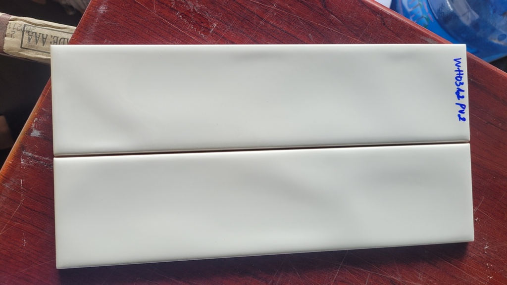 WH0312PV2 gạch thẻ 75x300x23mm lượn mặt mã WH0312PV2