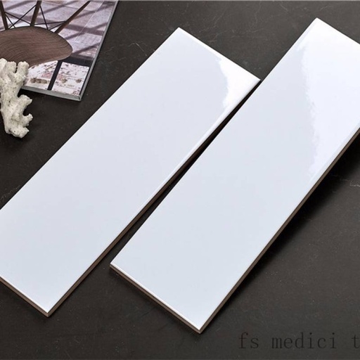 [CI0312M] Gạch thẻ Việt Nam, Trắng mờ phẳng, KT 75x300 mm, STA75306, Loại 1 (1 hộp/ 50 viên/ 1.125m2)