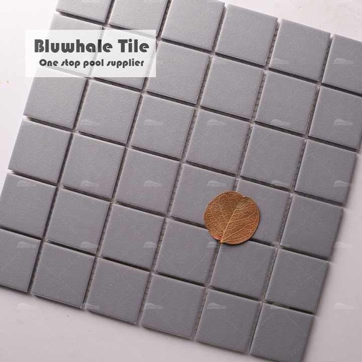 [106866660706] Gạch Mosaic Ceramic Mát Mẻ Hình Vuông Giá Rẻ Bluwhale Dùng Cho Tường Và Sàn Phòng Tắm, Hồ Bơi